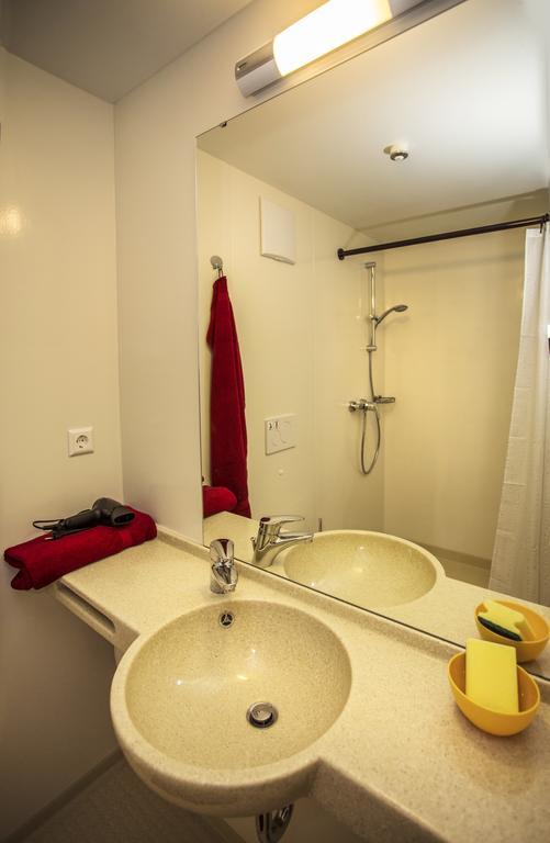 Apartamento Boardinghouse Remchingen Baan Arun Exterior foto